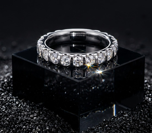 Bague empilable en argent sterling 925 plaqué or 18K 14K avec diamant de laboratoire taille brillant rond, style éternité, bijoux fins OEM ODM - Product Image 1