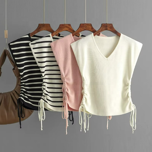 เสื้อถักคอวีสำหรับผู้หญิง แขนสั้นลำลองสำหรับฤดูร้อน พร้อมเชือกผูกตกแต่ง เสื้อกั๊กถักแฟชั่นสำหรับผู้หญิงแบบไม่มีแขน - Product Image 4