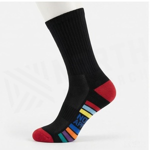Chaussettes North Approach Crew à rayures arc-en-ciel, respirantes, décontractées, pour adultes, pour l'été - Product Image 3