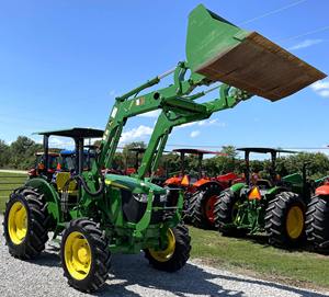 Tracteur agricole diesel John Deere 5045E 45 CV avec direction assistée et prise de force, prix usine, exportations mondiales - Product Image 1