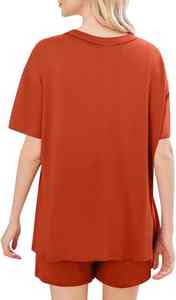 Ensemble d'été pour femme : Blouse anti-rides en crêpe de bonne qualité à col rond et manches courtes, et pantalon large à jambes amples - Product Image 4