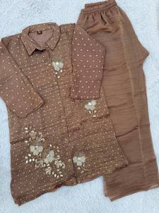 Conjunto Tradicional de Salsa Butti para Mujer, a la Moda, con Adornos de Cuentas de Lujo, Top Completamente Cosido y Pantalones a Juego, para Todas las Temporadas - Product Image 2