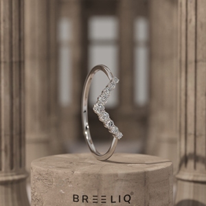 Bague Chevron en V, alliance de mariage, bague empilable avec diamant en or massif 14 carats, diamant de laboratoire - Product Image 1