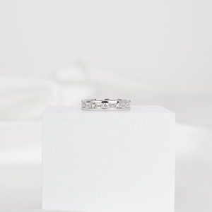 Anillo de Eternidad Completo con Diamantes Cultivados en Laboratorio, Corte Esmeralda Redondo, en Oro Blanco de 14K, Anillo de Boda de Lujo, Regalo de Aniversario para Ella, Elegante - Product Image 5