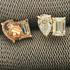 Pendientes de Diamantes con Corte Esmeralda y Pera en Oro Amarillo, Pendientes Minimalistas de Lujo, Elegante Joyería Nupcial, Regalo para Mujeres Elegantes - Product Image 3