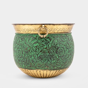 Pot de fleurs vert à motif floral avec bordure dorée, parfait pour la décoration intérieure, la présentation en cuisine, le balcon et la décoration d'événements - Product Image 3