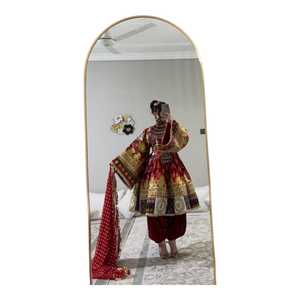Robes de mariée modernes et élégantes pour femmes, style vintage, col en V, personnalisables, dentelle brodée, paillettes, plumes, longueur cheville, perles - Product Image 1