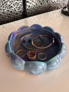 Molde de Resina Ecológico para Tazón de Flores Pintado a Mano y Plato para Joyas con Diseño Personalizable - Product Image 2