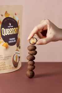 Chocolate Puro en Grageas OEM/ODM de Alta Calidad HALAL 75G, Nueces de Almendra, Anacardo y Macadamia Cubiertas de Tiramisú, Proveedor de Exportación a Granel, Precio de Oferta - Product Image 4