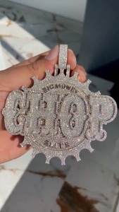 Colgante Personalizado de Hiphop con Piedras de Moissanita, Plata de Ley 925, Colgante Unisex con Diseño Temático para Uso Diario - Product Image 3