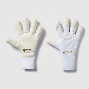 Gants de gardien de but de football sur mesure de haute qualité, avec impression en silicone sur le dos et contact Letax sur la paume avant, coupe Roll FingerCut - Product Image 2