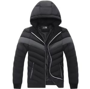 Chaqueta de Invierno Acolchada para Hombre con Capucha, Cortavientos, Cierre Frontal, Diseño Casual a Cuadros, Negra, Relleno de Poliéster, Corte Ajustado, Largo Regular - Product Image 1