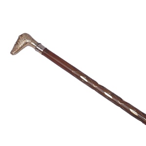 Bâton de marche en bois incrusté de laiton avec poignée de télescope en fibre de carbone, bois et matériaux écologiques par AYAANS CREATIONS - Product Image 5