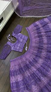 Tenue de mariée FABZONE en fausse fourrure épaisse brodée de sequins avec travail manuel de miroirs réels, LEHENGAS CHOLI pour fêtes d'hiver, sans plis - Product Image 5