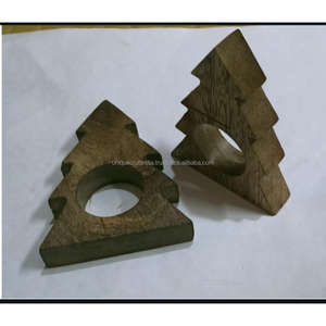 Anneaux de serviette en bois en forme d'arbre de Noël | Supports artisanaux de fête pour les fêtes de décoration de table de vacances et les événements d'hiver - Product Image 1