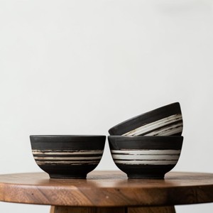 Service à thé de luxe en grès japonais Wabi-Sabi, fait main, éco-responsable, cuite au feu, pour dégustation de thé, par UO - Product Image 3