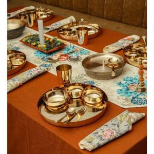 Elegante Juego de Vajilla de Bronce Kansa con Juego de Comedor Completo para Decoración del Hogar y Mesa de Comedor - Product Image 1