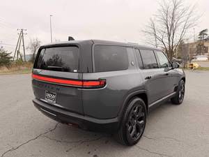 Good deal for R-ivian R1S Launch Edition Inspected ~4,200 Miles, <b>Quad</b>-Motor A W D, Large <b>Battery</b> Pack - Product Image 3
