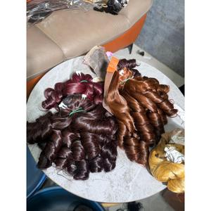 Extensiones de Cabello Virgen Vietnamita Smooth Funmi Curl Weft, Doble Trama, Rubio Miel Dorado Pre-colorado, Venta al por Mayor - Product Image 3