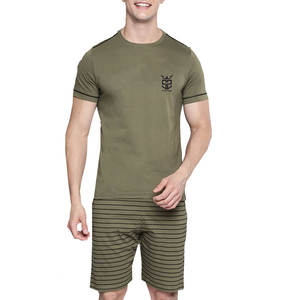 Conjunto de Pantalones Cortos Transpirables y Cómodos a Precio de Fábrica, Diseño Personalizado, Camiseta y Pantalones Cortos de Algodón con Logotipo Personalizado - Product Image 1