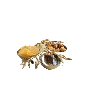 Cuenco de Latón Premium para Servir Aperitivos con Soporte Artístico en Forma de Árbol para Cocina, Hogar, Hotel, Restaurante, Frutas, Postres y Decoración de Mesa - Product Image 1