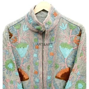 Chaqueta de Invierno con Bordado Floral Hecho a Mano, Abrigo para Mujer con Bordado Suzani TNT, Forro de Algodón Transpirable, Venta al Por Mayor - Product Image 6