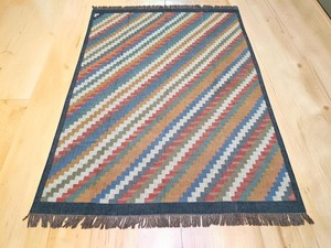 Alfombra Kilim Hecha a Mano con Patrón Geométrico, Tejido Plano de Lana y Acrílico, Rectangular, para Sala de Estar, con Base de Yute - Product Image 1
