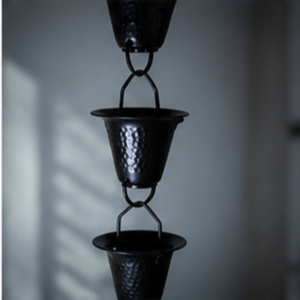 Chaîne de pluie Tulipe Noire, design minimaliste en forme d'entonnoir, pour gouttière moderne - Product Image 3