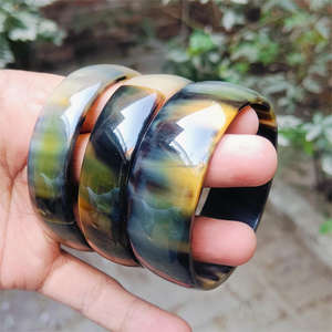 กำไลข้อมือโลหะผสมสังกะสีฮอร์นธรรมชาติของผู้หญิงทันสมัยเครื่องประดับขัดเงาหรูหราน้ำหนักเบาสไตล์ปาร์ตี้คลาสสิก - Product Image 6