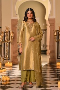 Luxury Kanjivaram Silk Embroidered <b>Kurta</b> With Pant And Dupatta Set For Premium Ethnic Wear <b>Women</b> Collection - Product Image 3