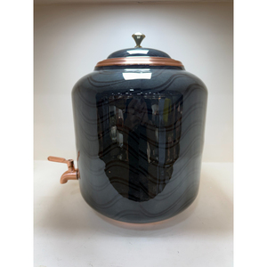 Distributeur d'eau artisanal en cuivre pur de qualité supérieure avec robinet, finition noire vintage antique, réservoir de stockage d'eau grande capacité Matka - Product Image 6