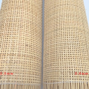 Rouleau de tissage en rotin |   MATÉRIAUX ARTISANAUX NATURELS POUR MEUBLES ET DÉCORATIONS INTÉRIEURES EN PROVENANCE DU VIETNAM |   Mme Lily Ngo - Product Image 6