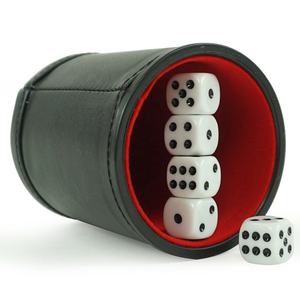 Gobelet à dés de luxe en cuir PU avec tissu en velours, forme cylindrique, sans jeu de dés inclus, pour jeux de société et activités de jeu, accessoire - Product Image 4