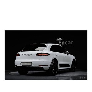 Porsche Macan 3.0 GTS 2018 con Volante a la Izquierda, 59,018 km, Excelente Estado - Product Image 2