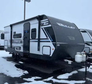 Autocaravanas Usadas a Precios Accesibles, Modelos 2026, 2025 y 2024, RV Bullet Classic 1840RBWE, Remolques de Viaje Disponibles - Product Image 5