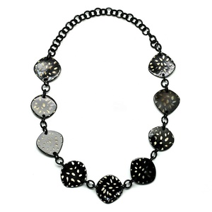 Collier en corne de buffle le plus vendu, artisanat unisexe, Ho Chi Minh City, chaîne à maillons mignons, cadeaux pour les anniversaires - Product Image 1