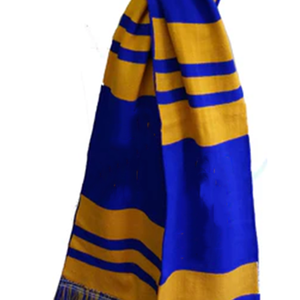 ชุดหมวกบีนนี่และผ้าพันคอสีน้ำเงินรอยัลลายทางทอง พรีเมียม สำหรับแฟนกีฬาชมรมหญิงชาวกรีก ชุดกันหนาวสำหรับโรงเรียนและมหาวิทยาลัย - Product Image 4