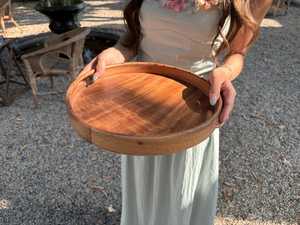 Plateau en bois naturel pour servir les aliments et la décoration intérieure - Product Image 6