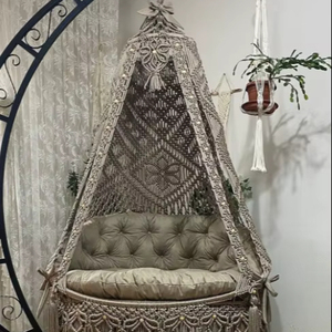 Fauteuil suspendu double en macramé marron, Balançoire de jardin en macramé, Fauteuil à bascule en macramé, Chaise ronde en macramé, Balançoire de patio en macramé, Fauteuil double en macramé - Product Image 1