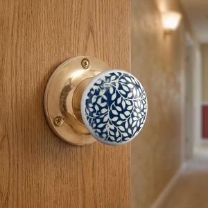 Poignée de porte en céramique traditionnelle avec insert en porcelaine, design moderne, réglable, pour armoire de cuisine, chambre, tiroir, meubles, durable - Product Image 1