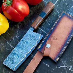 Couteau à découper en acier damas cuivré forgé à la main, manche ergonomique en bois de rose, OEM ODM personnalisable, longueur de lame de 6 à 7,9 pouces - Product Image 1