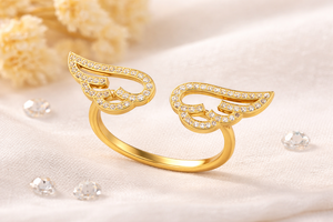 Anillo de Plata de Ley 925 con Piedras Preciosas Hecho a Mano con Diseño de Alas de Ángel para Ella - Product Image 5