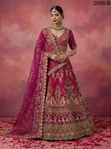 Rivaayat House Designer Dupatta Doble Combinado con Lehenga Nupcial Estilo Barrat con Diseño, Protección Solar y Reversible para Boda - Product Image 3