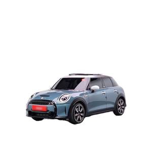 Mini Cooper 5 Puertas Edición Multitone 2023/1 23,946 km Volante a la Izquierda Asientos de Cuero Cámara Trasera Estándar de Emisiones Euro V - Product Image 1