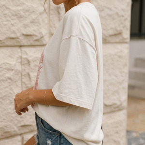 T-shirt décontracté pour femme, coupe oversize, col rond, épaules tombantes, manches mi-longues, respirant, tricoté, 100% coton, 180g, imprimé par transfert thermique - Product Image 4