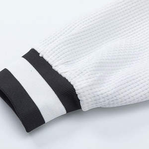 Veste universitaire classique pour homme, couleurs personnalisées, boutons-pression sur le devant, en cuir PU, polaire, séchage rapide, respirante, streetwear décontracté, OEM - Product Image 5