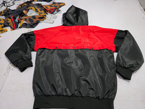 Chaqueta cortavientos de primera calidad, cálida, cómoda y transpirable para hombre, en oferta online. - Product Image 5