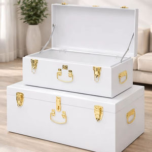 Ensemble de coffres de rangement classiques de trois tailles (petit, moyen et grand) – Coffres métalliques et étuis multicolores pour usages multifonctionnels - Product Image 1