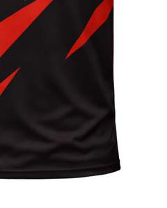 T-shirt de sport personnalisé pour homme, rouge et noir, manches courtes, col en V, respirant, séchage rapide, entraînement athlétique, course à pied, jersey de sport - Product Image 6
