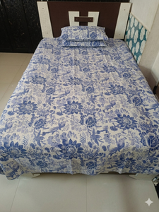 Cubrecama Floral con Estampado de Pájaros, Estilo Bohemio, Moderno, para Todas las Estaciones, de Mezclilla Estampada, con Relleno de Algodón Hecho a Mano, para Uso Doméstico - Product Image 3
